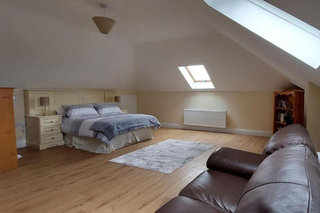 Modern Countryside Apartment Killmallock Lodge Enniscorthy Bagian luar foto